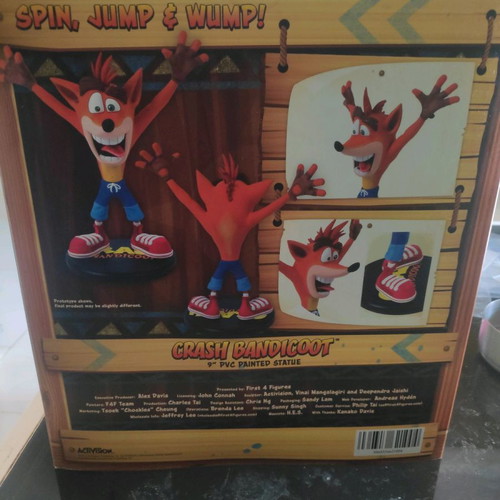 First4Figures Crash Bandicoot Insane Trilogy Statue like new
