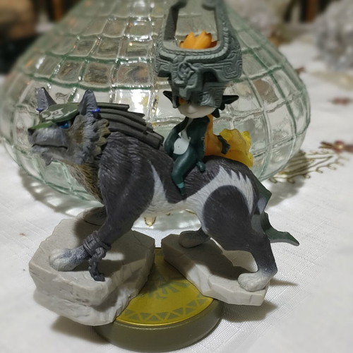 Nintendo amiibo The Legend of Zelda Twilight Princess figure