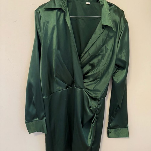 Mini satin cypress dress new Shein size S