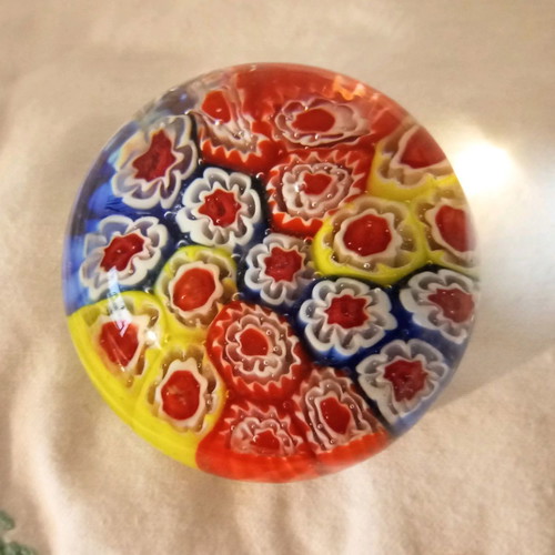 Press Papier Murano Millefiori Italy vintage, used