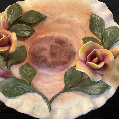 Handmade ceramic platter 33 cm, like new, hand-painted roses