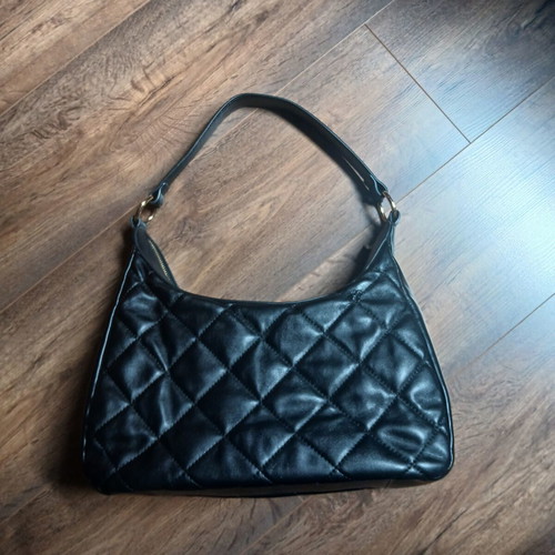 Nolah black shoulder bag quilted design like new