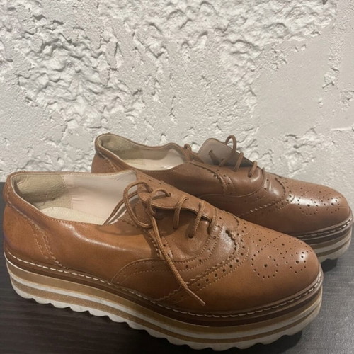 Divino Oxford shoes brown like new, size 37