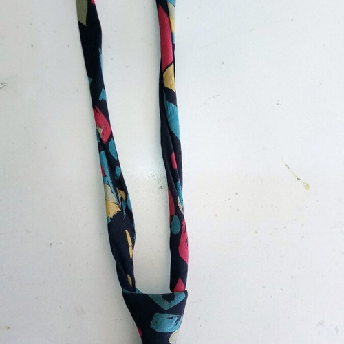 Vintage silk tie 100% silk like new, colorful abstract pattern