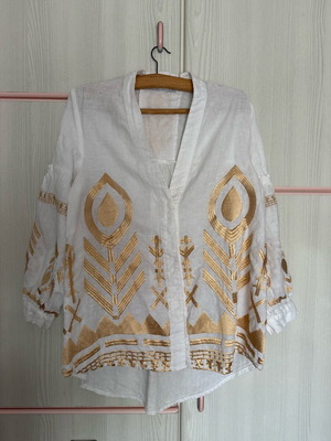 Kori Greek archaic shirt size M, linen, like new, white gold