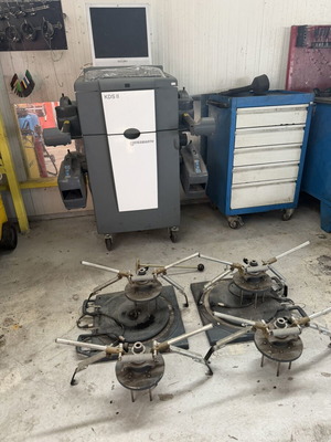 Beissbarth KDS II Wireless Wheel Alignment System like new