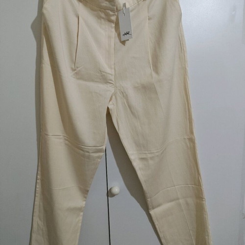 Women's pants new, size 44, cream color