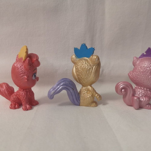 Animal figures used, pack of 7 pieces