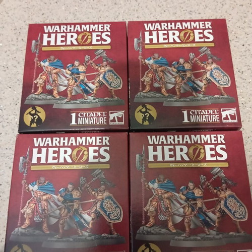 Warhammer Age Of Sigmar miniatures new, sold together