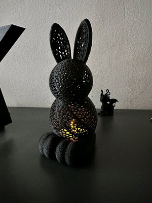 Bunny lamp like new