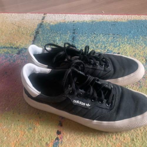 Adidas sneakers like new, size 42, black and white