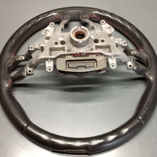Honda Civic FN2 Type R steering wheel used, leather needs refurbishment