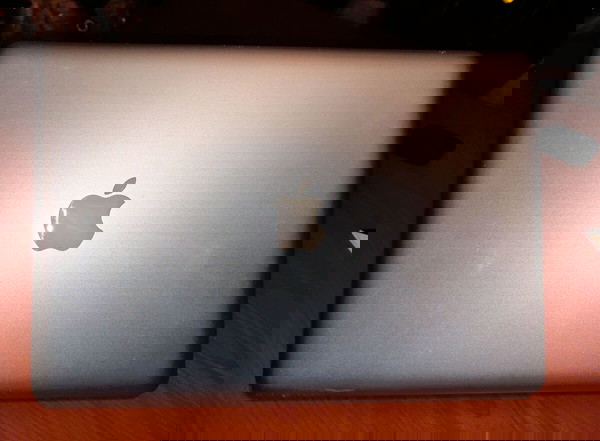 Apple MacBook Pro 13" 2010