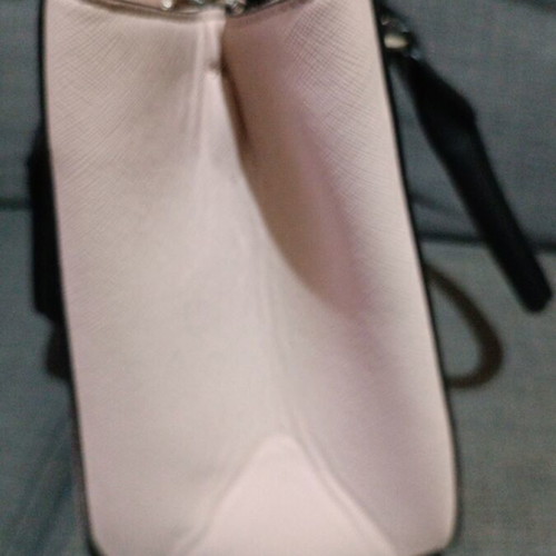 Medium size pink-black handbag like new