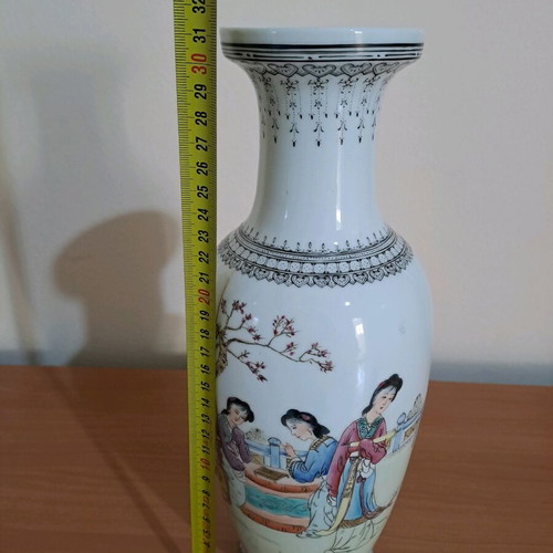 Chinese vase vintage, hand painted, calligraphy marked, like new