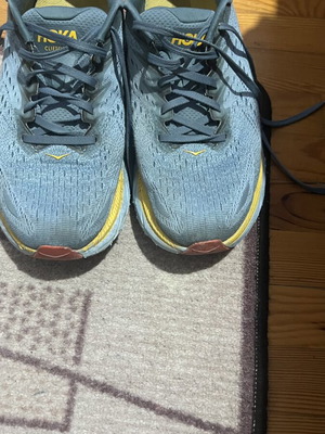 Αθλητικά παπούτσια Hoka One One μεταχειρισμένα, μέγεθος 43.5, γκρι