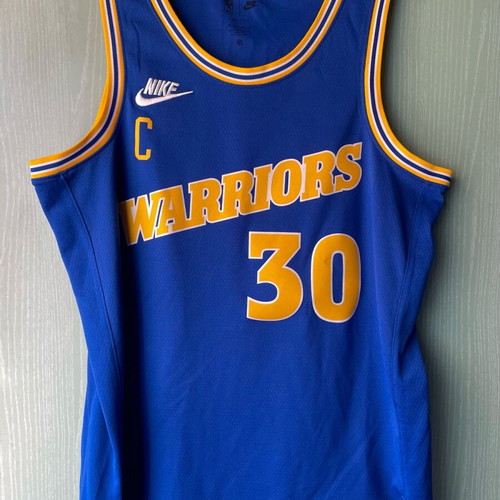 Golden State Warriors Stephen Curry Jersey large like new