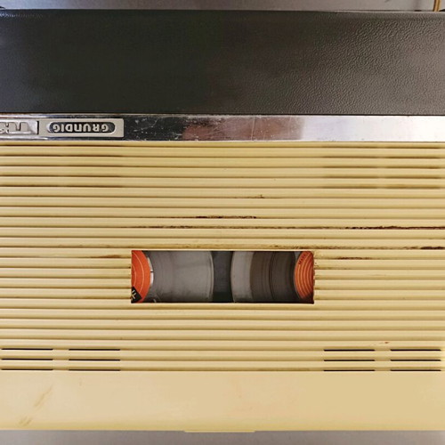 Grundig reel-to-reel tape recorder used, vintage 1960, needs repair