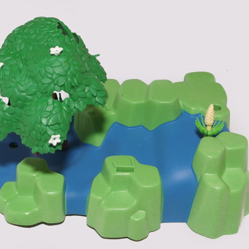 Playmobil base with plants and tree used