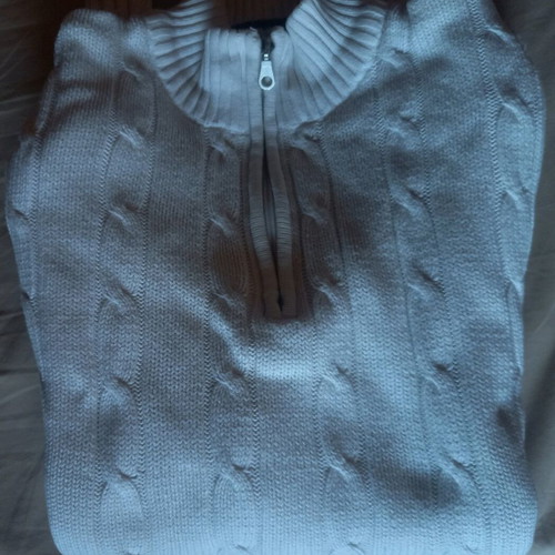 White sweater XL like new with thick knit