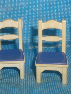 Playmobil set of 4 chairs