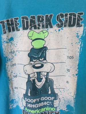 Americanino Goofy Goof Vintage T Shirt The Dark Side of Disney Large like new, blue, cotton