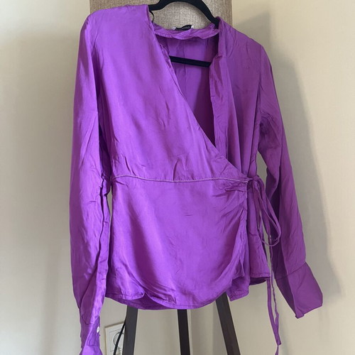 Attrattivo purple blouse like new, size M