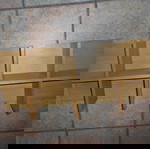  Ξύλινο Ράφι (Ύψος : 77 cm / βάθος : 16 cm / πλάτος : 30 cm)