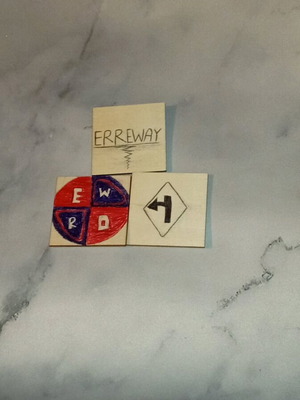 Χειροποίητο σετ μαγνητάκια 3 ξύλινα με σχέδιο ERREWAY καινούργιο