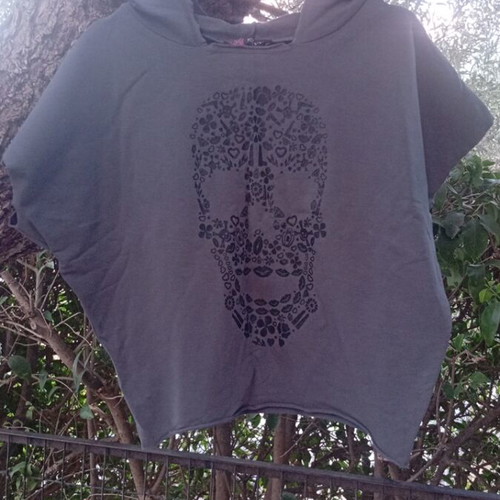 Envy hoodie shirt medium, like new, 95% cotton 5% elastane