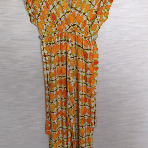 Jumpsuit like new with airy wide legs, one size, colorful 70s pattern
