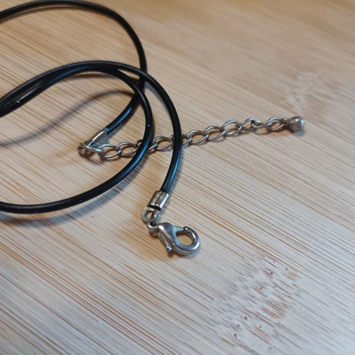 Necklace with silver heart and blue rhinestones