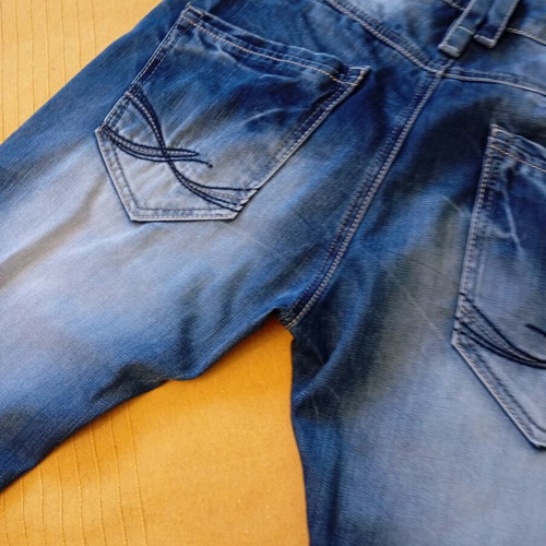 Men's denim jeans like new, size 31, blue, crinkled style