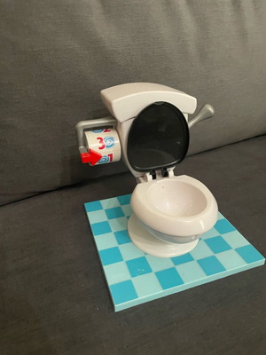 Children's toilet game like new