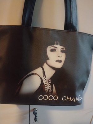 Vintage shoulder bag used, eco leather, black 30x40