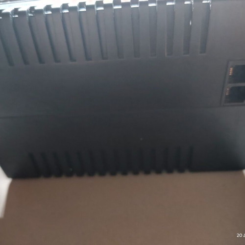 Noozy AVR 1500VA 750W voltage stabilizer like new with 3 Schuko sockets