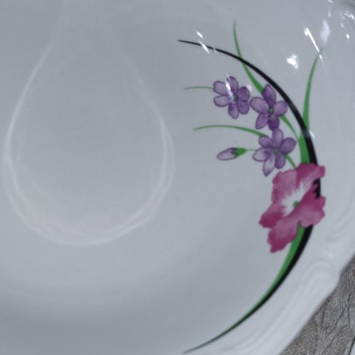 Set of 6 new Polish porcelain plates with flowers and embossed rim