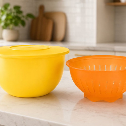 Tupperware Expression Bowl 4.3L with 4L Colander Set of 2, new
