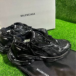 Balenciaga runner black (brand new)