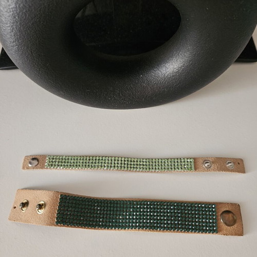 Swarovski leather bracelets like new, green shades, set of 2