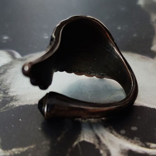 Gothic black wing ring with strass, new