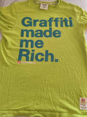 T-shirt medium