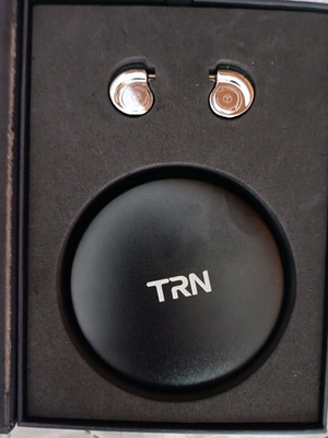 TRN Conch earbuds