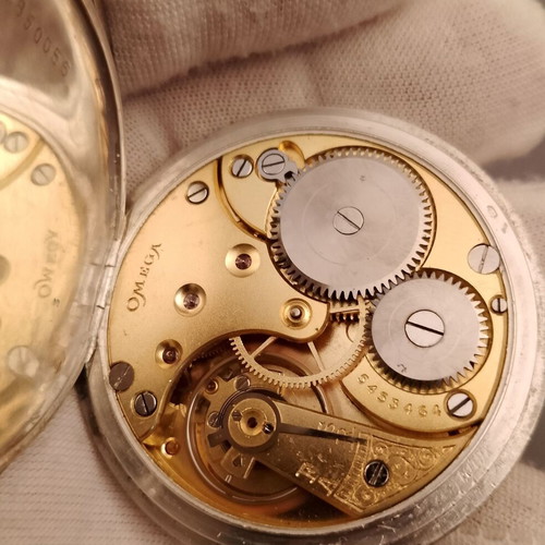 Omega pocket watch collectible used, 1919 lepine open face