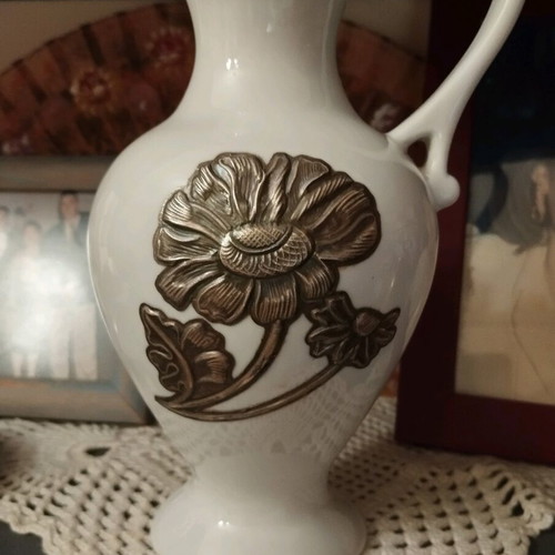 Limoges porcelain jug 20 cm height like new