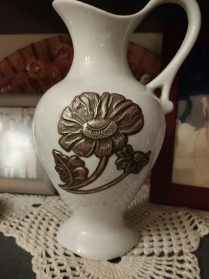 Limoges porcelain jug 20 cm height like new