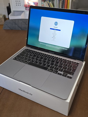 Apple MacBook Air M1 13,3" 16GB RAM 256GB SSD Space Grey