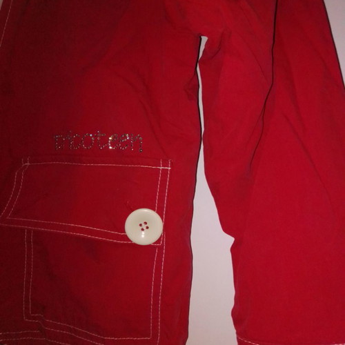 Tricoteen jacket used for girl 8-10 years red