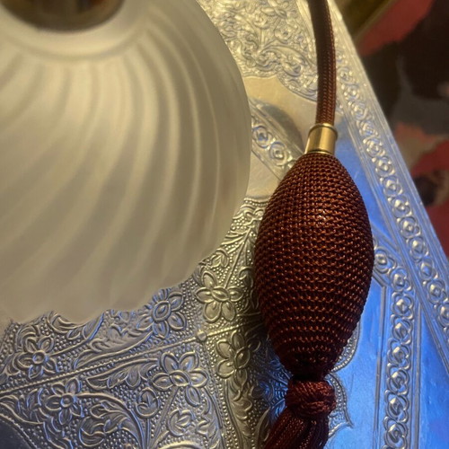 Vintage perfume bottle like new