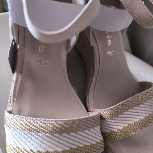 Tamaris platform sandals beige new